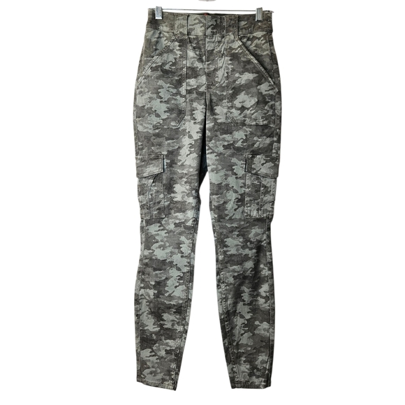 SPANX Stretch Twill Ankle Cargo Pants Stone Wash Camo High Waisted Size M - Picture 3 of 10
